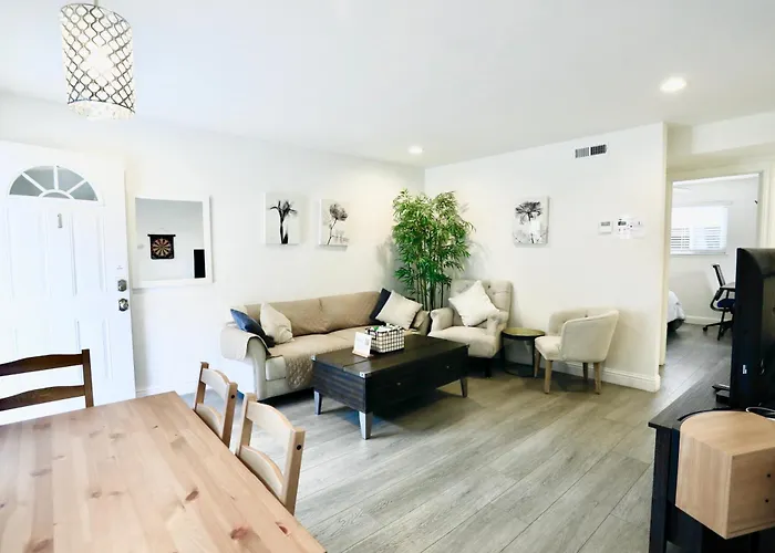 2Br Apt With Brand New Super Quite Ac, Washer, Dryer, Free Ev Station, Free Parking In Cupertino