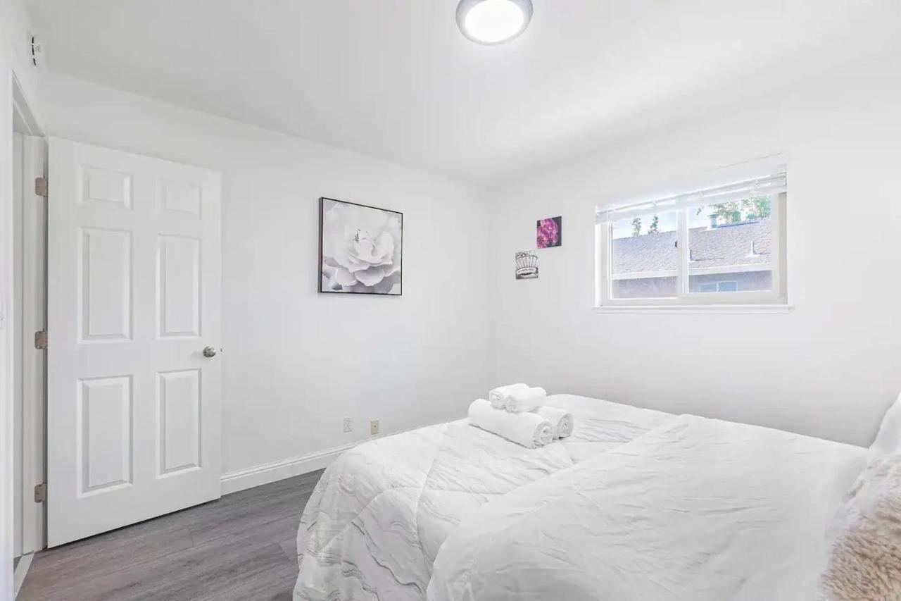 2br With Brand New Super Quite Ac, Washer, Dryer, Free Ev Station, Free Parking In Cupertino