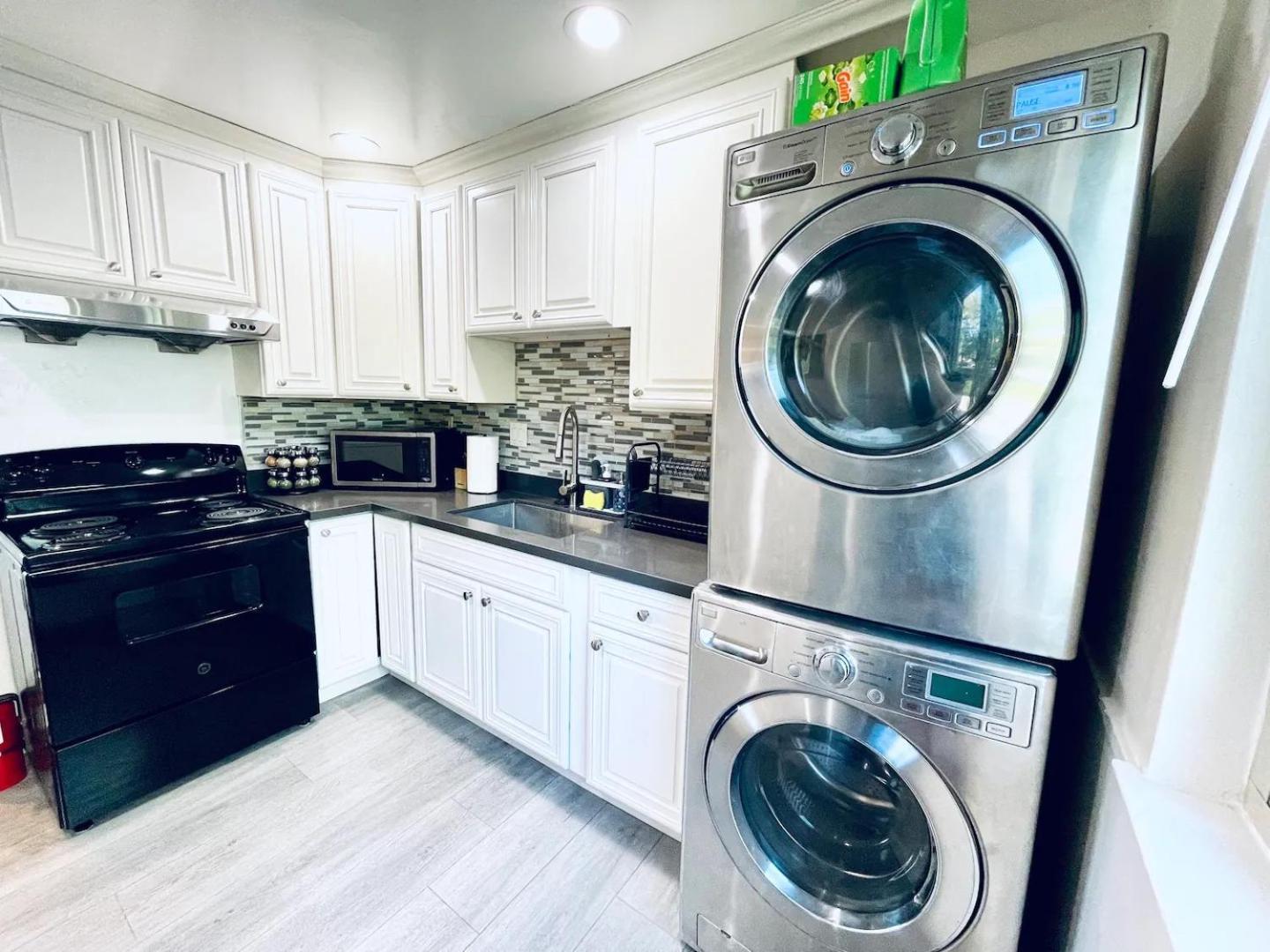 2br With Brand New Super Quite Ac, Washer, Dryer, Free Ev Station, Free Parking In Cupertino Apartment