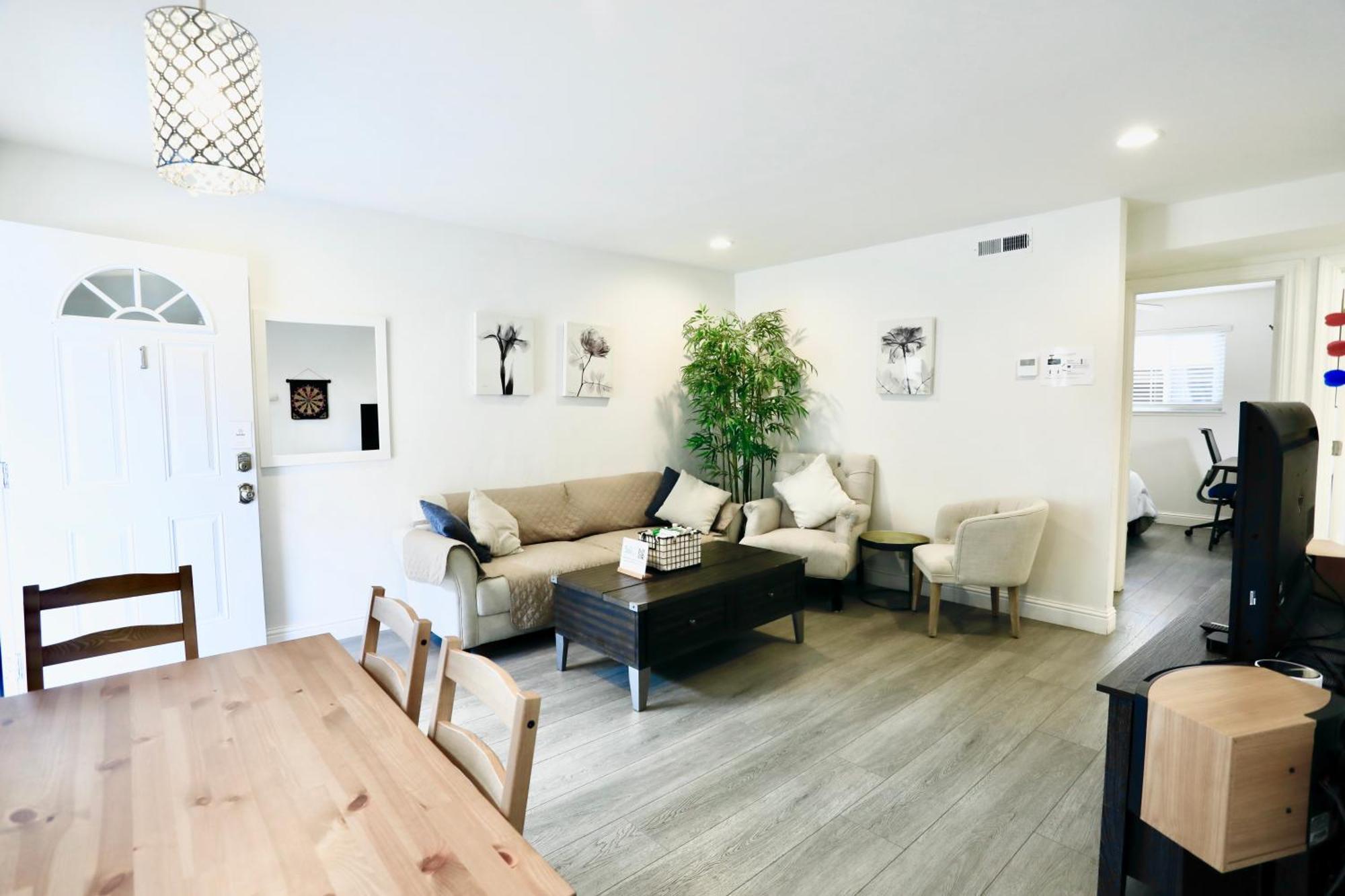 2br With Brand New Super Quite Ac, Washer, Dryer, Free Ev Station, Free Parking In Cupertino