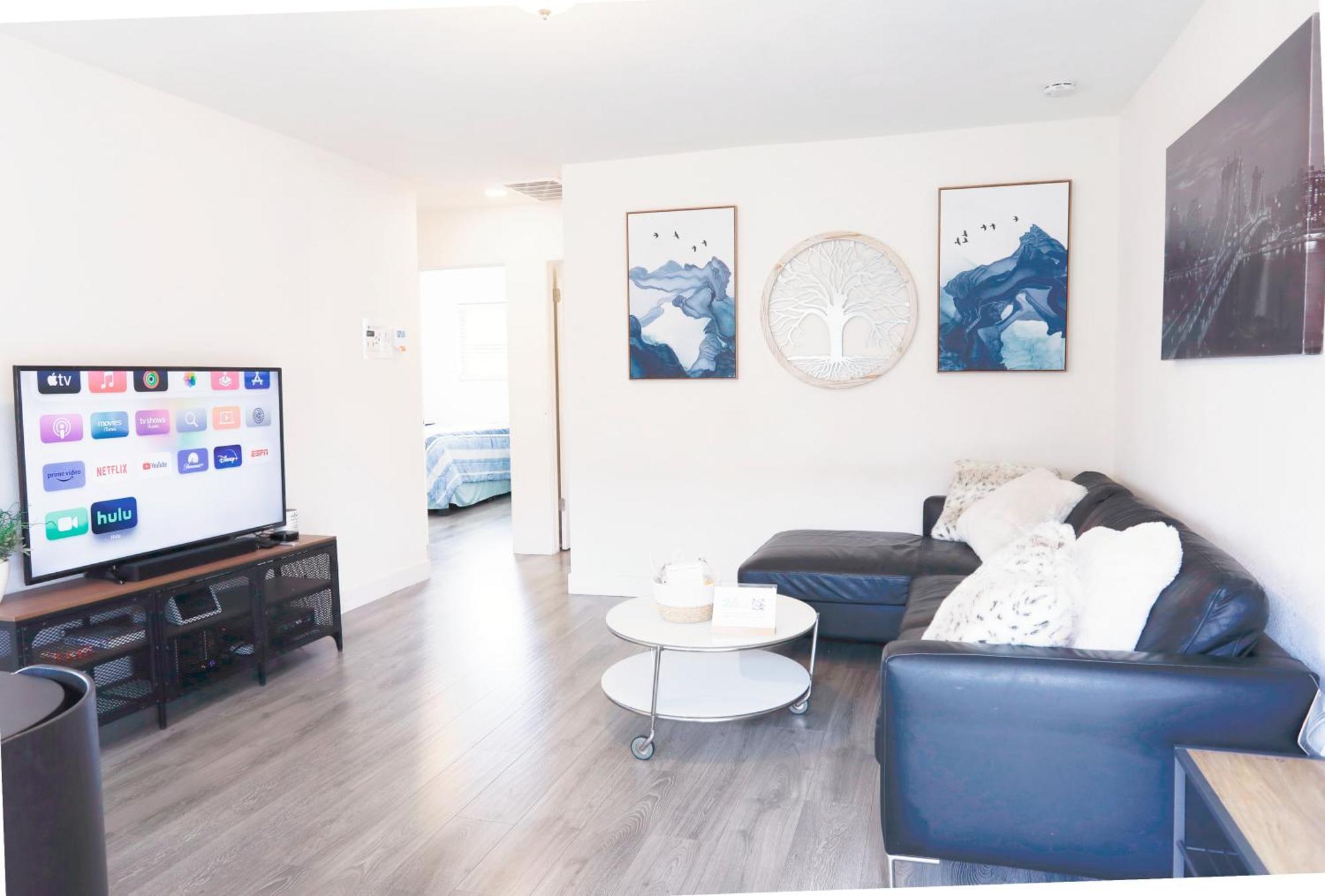 2br With Brand New Super Quite Ac, Washer, Dryer, Free Ev Station, Free Parking In Cupertino *