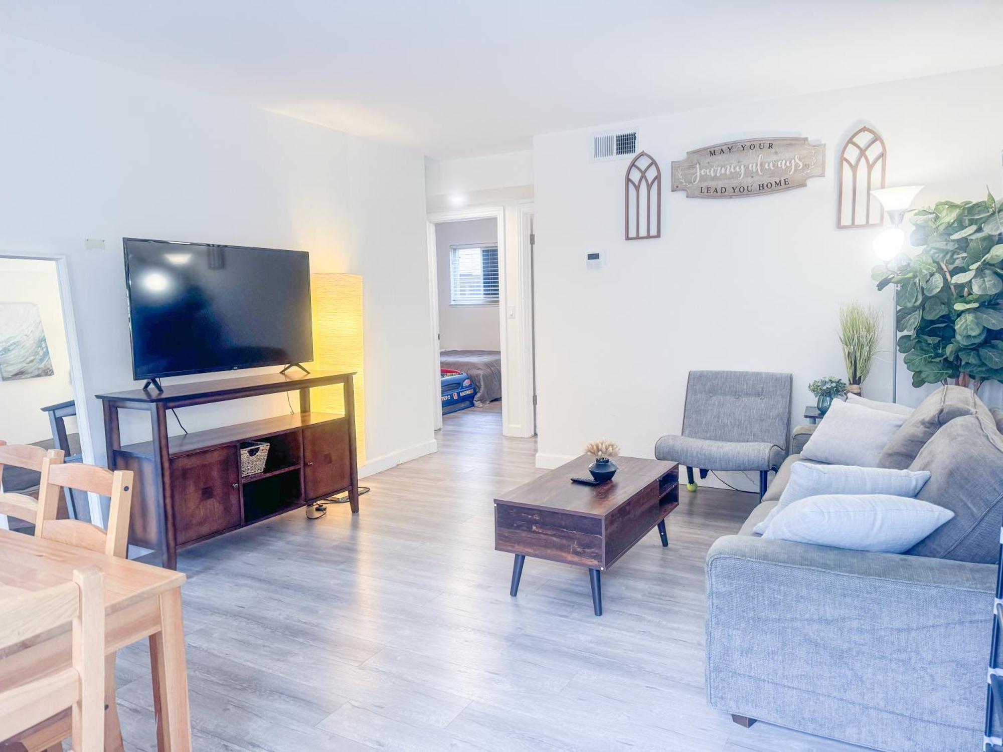 2br With Brand New Super Quite Ac, Washer, Dryer, Free Ev Station, Free Parking In Cupertino Apartment Sunnyvale